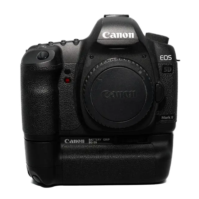 BRUKT Canon EOS 5D Mark II m/BG-E6 Tilstand: 2 | eksp. 