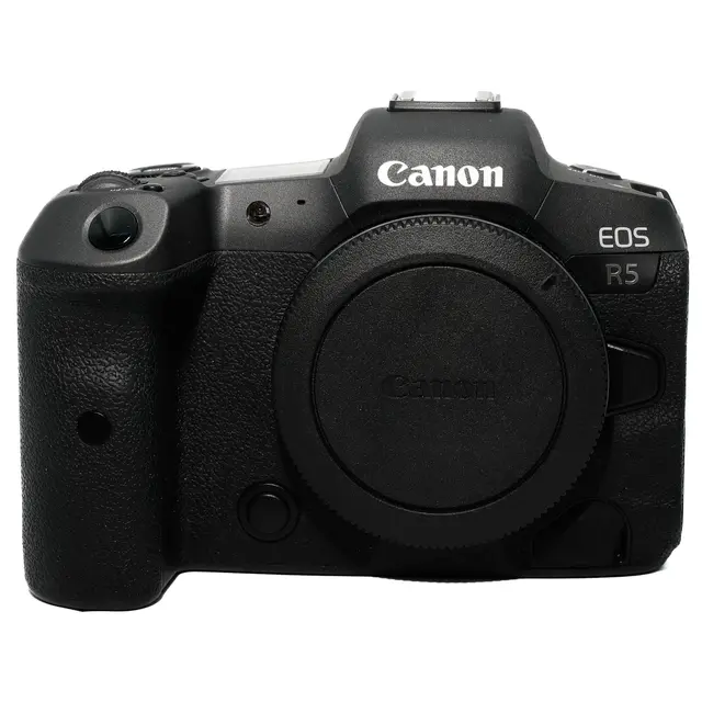 BRUKT Canon EOS R5 Tilstand: 2 |16000 eksp. 