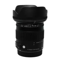 BRUKT Sigma 17-70mm f/2.8-4 DC Macro Tilstand: 2 | Canon EF