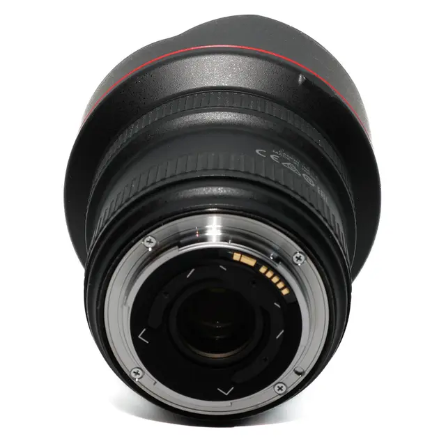BRUKT Canon EF 11-24mm f/4 L USM Tilstand: 3 | Canon EF 