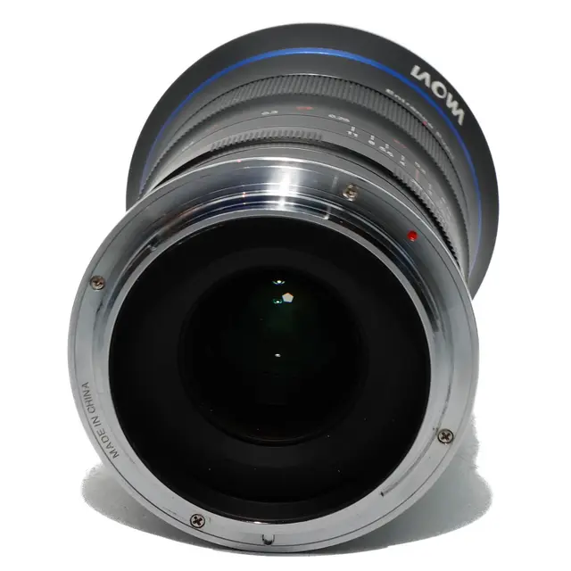 BRUKT Laowa 17mm f/4 Zero-D GFX Tilstand: 3 | Fujifilm X 