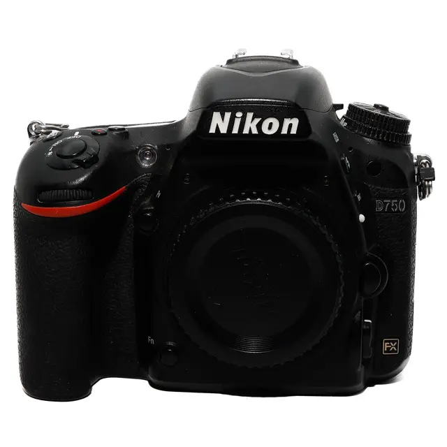 BRUKT Nikon D750 Tilstand: 4 | eksp. 