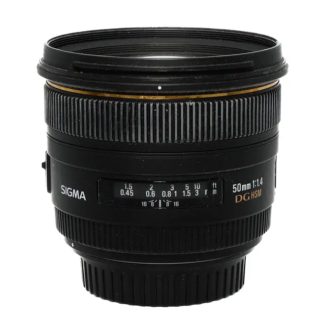 BRUKT Sigma 50mm f/1.4 DG EX HSM Tilstand: 3 | Canon EF 