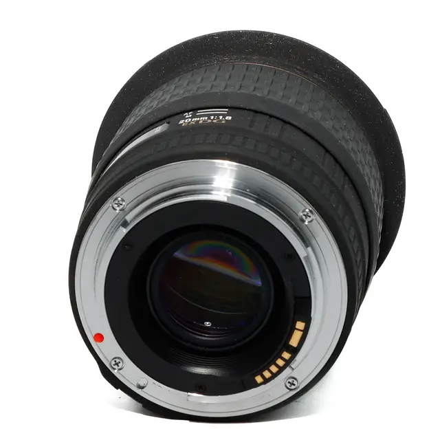 BRUKT Sigma 20mm f/1.8 EX DG HSM Tilstand: 3 | Canon EF 