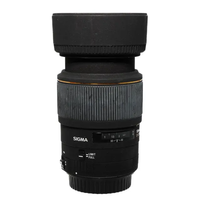 BRUKT Sigma 105mm f/2.8 Macro EX DG HSM Tilstand: 3 | Canon EF 