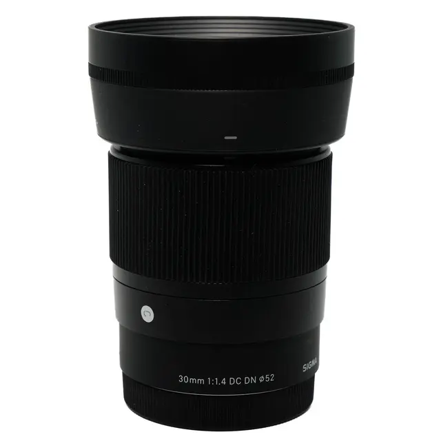 BRUKT Sigma 30mm f/1.4 DC DN Tilstand: 2 | Sony E 