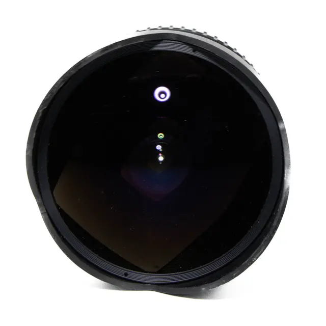BRUKT Samyang 8mm f/3.5 Fisheye AE CS Tilstand: 3 | Canon EF 