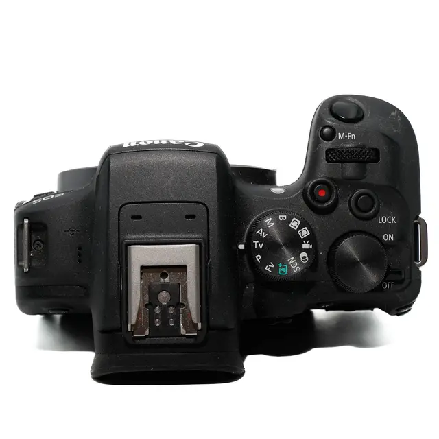 BRUKT Canon EOS R10 Tilstand: 2 | eksp. 