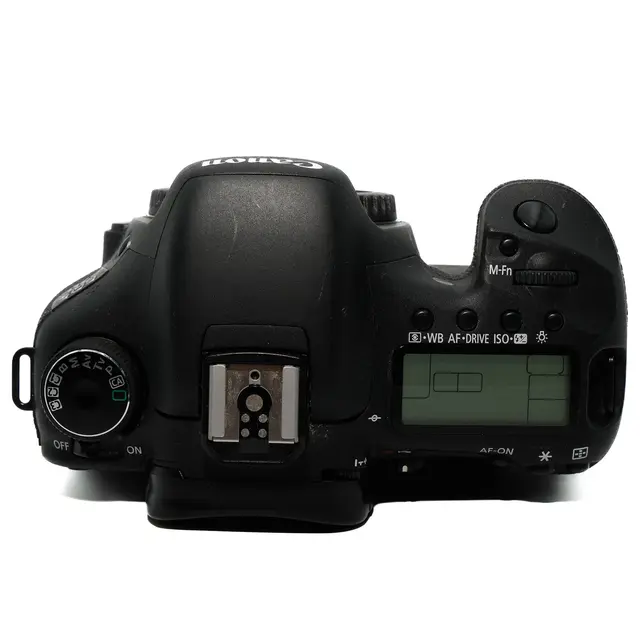 BRUKT Canon EOS 7D Tilstand: 2 |7779 eksp. 