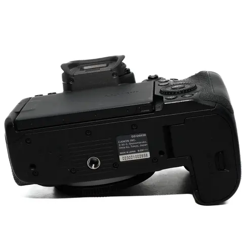 BRUKT Canon EOS R5 Tilstand: 3 |189000 eksp.