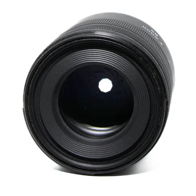 BRUKT Canon RF 85mm f/2 Macro IS STM Tilstand: 2 | Canon RF 
