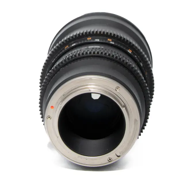 BRUKT Samyang 35mm T1.5 VDSLR AS UMC Tilstand: 3 | Sony FE 