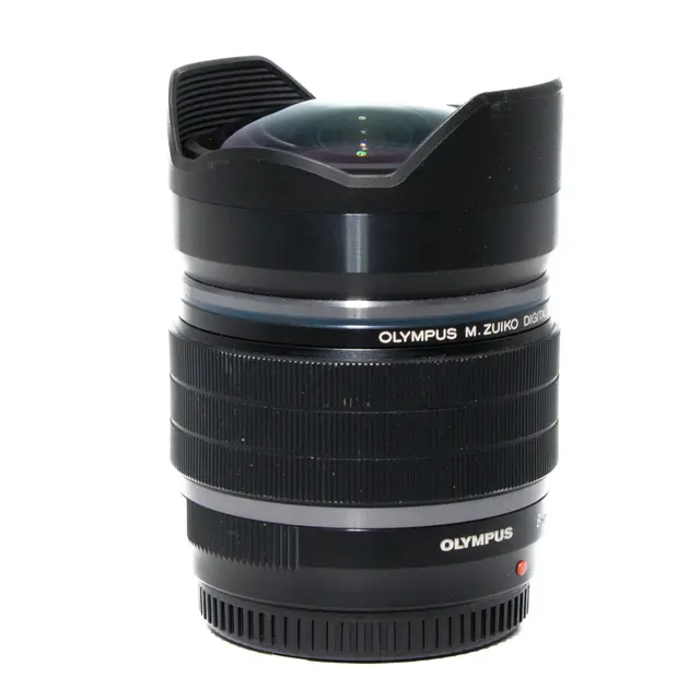 BRUKT Olympus ED 8mm f/1.8 Fisheye PRO Tilstand: 3 | MFT 