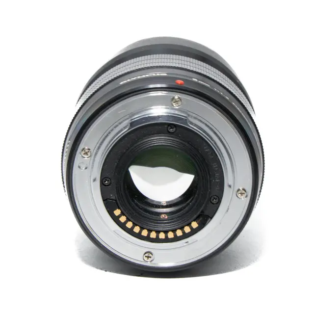 BRUKT Olympus ED 8mm f/1.8 Fisheye PRO Tilstand: 3 | MFT 