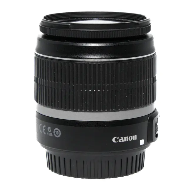 BRUKT Canon EF-S 18-55mm f/3.5-5,6 IS Tilstand: 3 | Canon EF 