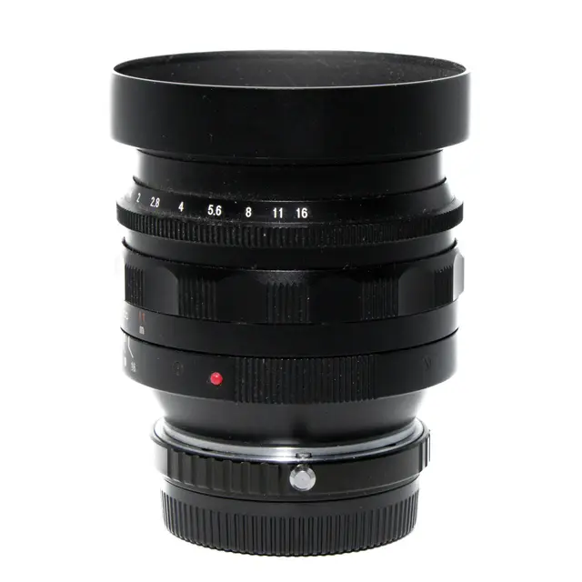 BRUKT Voigtlander Nokton 50mm f/1.1 VM Tilstand: 3 | Leica M 