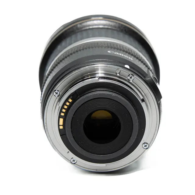 BRUKT Canon EF-S 10-22mm f/3.5-4.5 USM Tilstand: 3 | Canon EF-S 