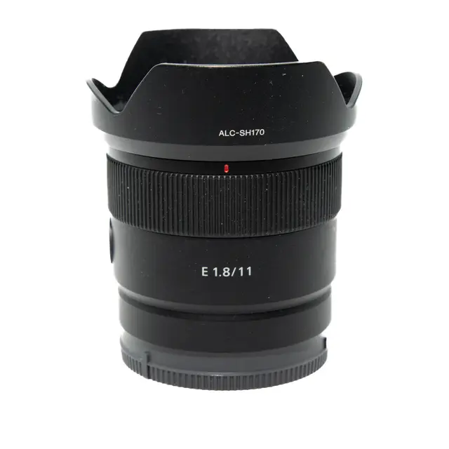 BRUKT Sony E 11mm f/1.8 Tilstand: 3 | Sony E 