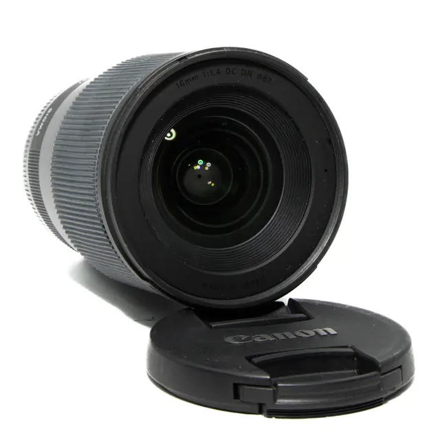 BRUKT Sigma 16mm f/1.4 DC DN Art Tilstand: 3 | Canon EF 
