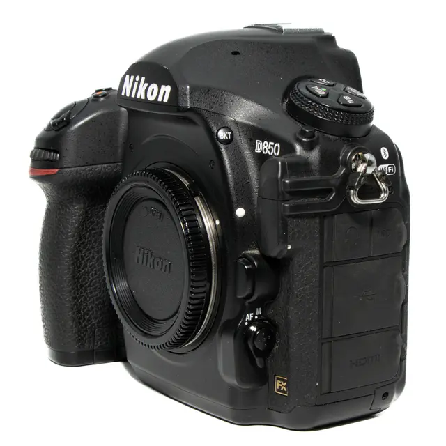 BRUKT Nikon D850 Tilstand: 3 | eksp. 