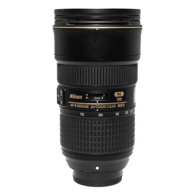BRUKT Nikon AF-S 24-70mm f/2.8E ED VR Tilstand: 3 | Nikon F (FX) 
