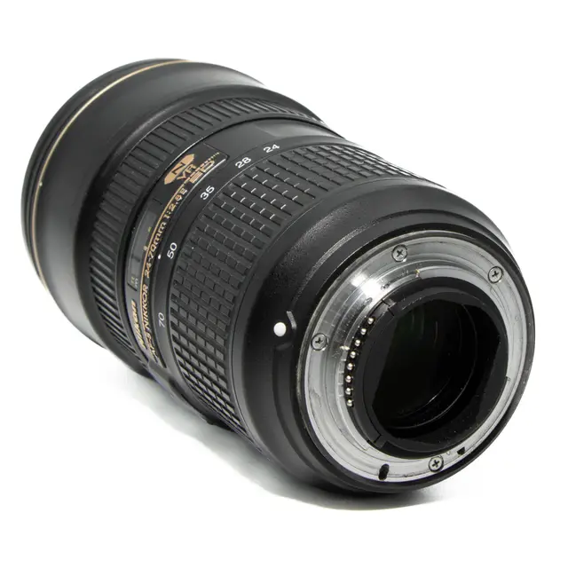 BRUKT Nikon AF-S 24-70mm f/2.8E ED VR Tilstand: 3 | Nikon F (FX) 