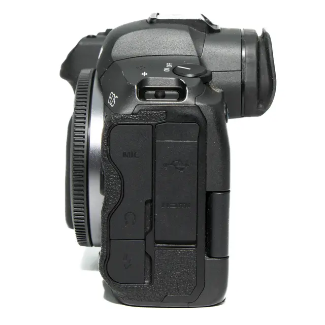 BRUKT Canon EOS R5 Tilstand: 3 |186000 eksp. 