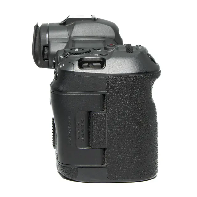 BRUKT Canon EOS R5 Tilstand: 3 |186000 eksp. 