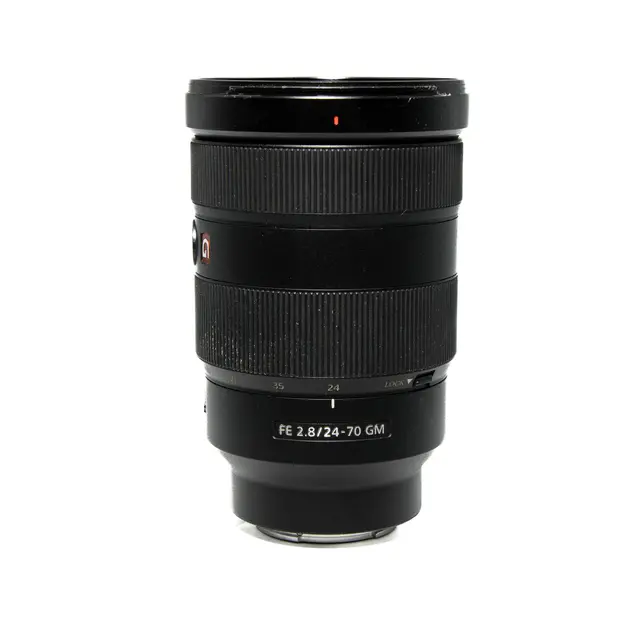 BRUKT Sony FE 24-70mm f/2.8 GM Tilstand: 2 | Sony FE 