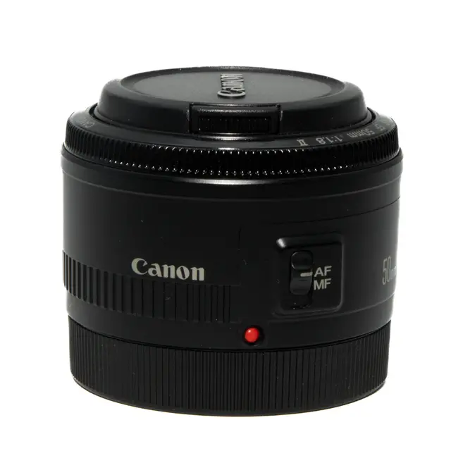 BRUKT Canon EF 50mm f/1.8 II Tilstand: 3 | Canon EF 