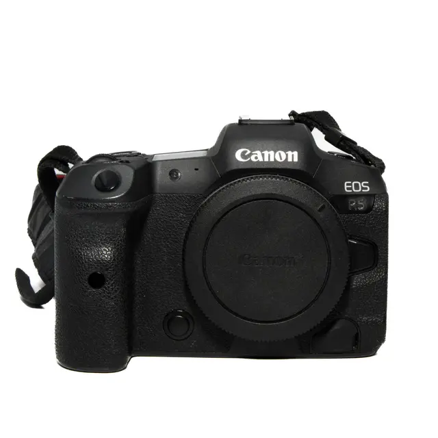 BRUKT Canon EOS R5 Tilstand: 3 |58000 eksp. 