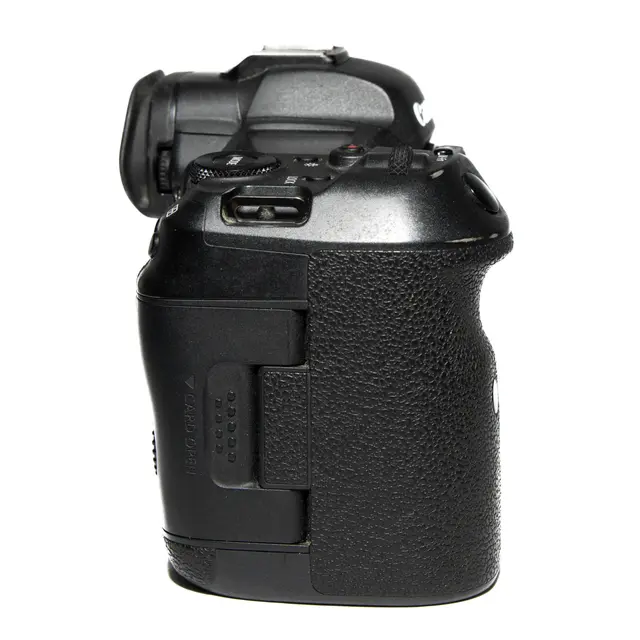 BRUKT Canon EOS R5 Tilstand: 3 |139000 eksp. 