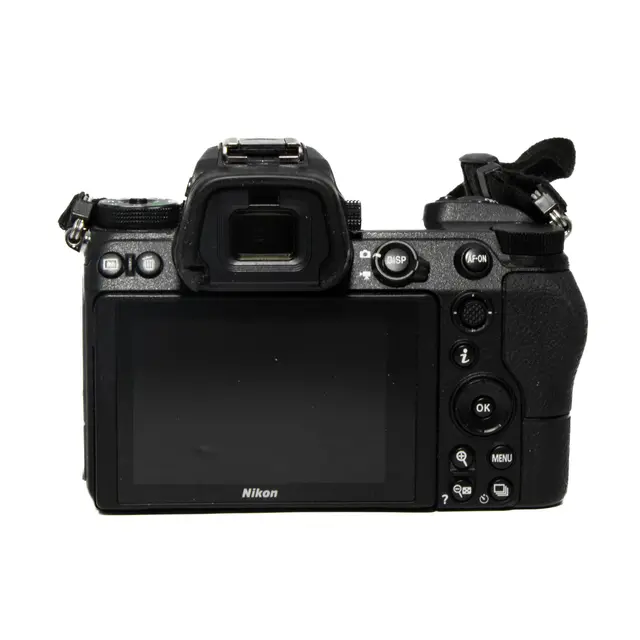 BRUKT Nikon Z7 Tilstand: 3 |7871 eksp. 