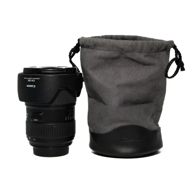BRUKT Canon EF 24-70mm f/2.8 L USM II Tilstand: 3 | Canon EF 