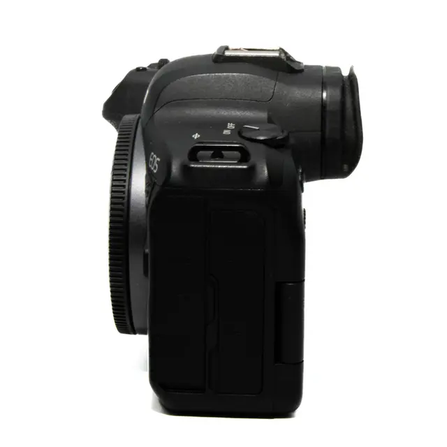 BRUKT Canon EOS R6 Tilstand: 3 |129000 eksp. 