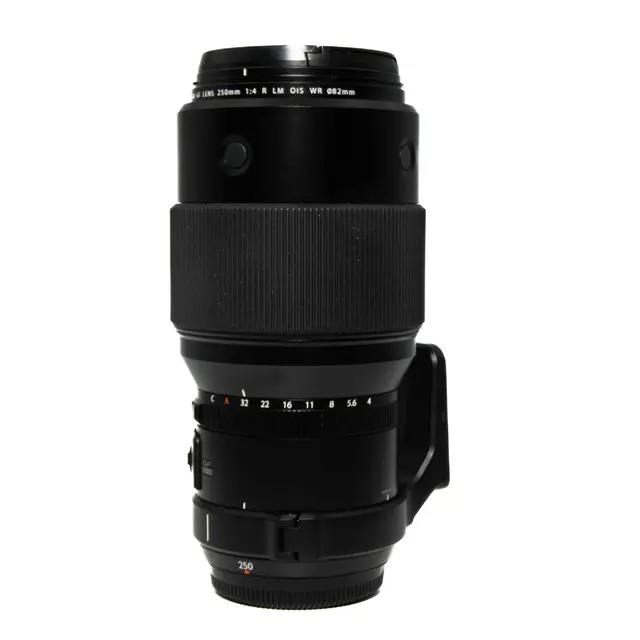 BRUKT Fujifilm GF 250mm f/4 R LM OIS WR Tilstand: 2 | Fujifilm GF 
