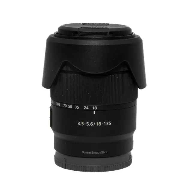 BRUKT Sony E 18-135mm f/3.5-5.6 OSS Tilstand: 2 | Sony E 