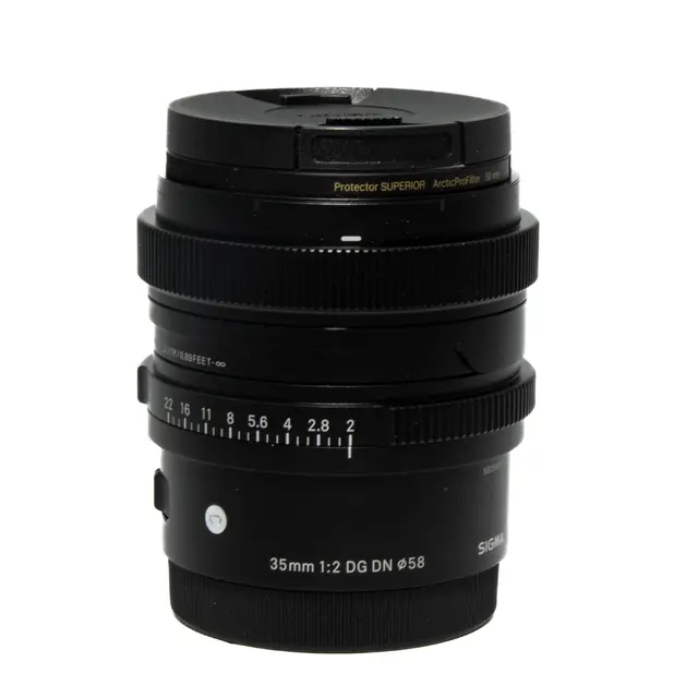 BRUKT Sigma 35mm f/2 DG DN Tilstand: 2 | Sony E 