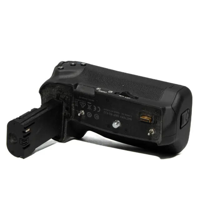 BRUKT Canon Battery Grip BG-E22 Tilstand: 2 