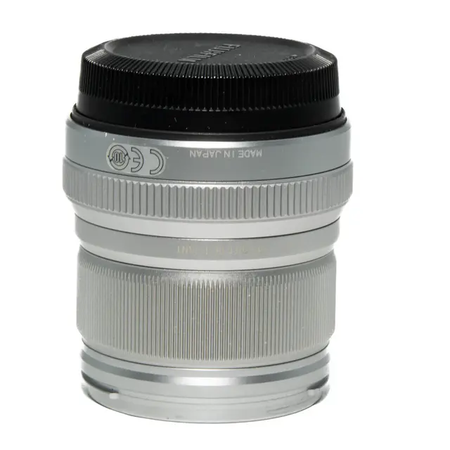 BRUKT Fujifilm XF 50mm f/2 R WR Tilstand: 3 | Fujifilm X 