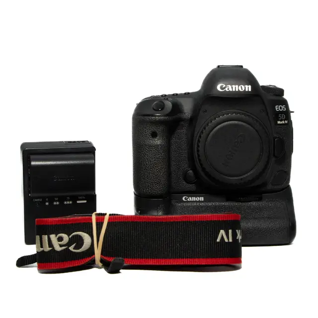 BRUKT Canon EOS 5D Mark IV m/BG-E20 Tilstand: 3 | eksp. 