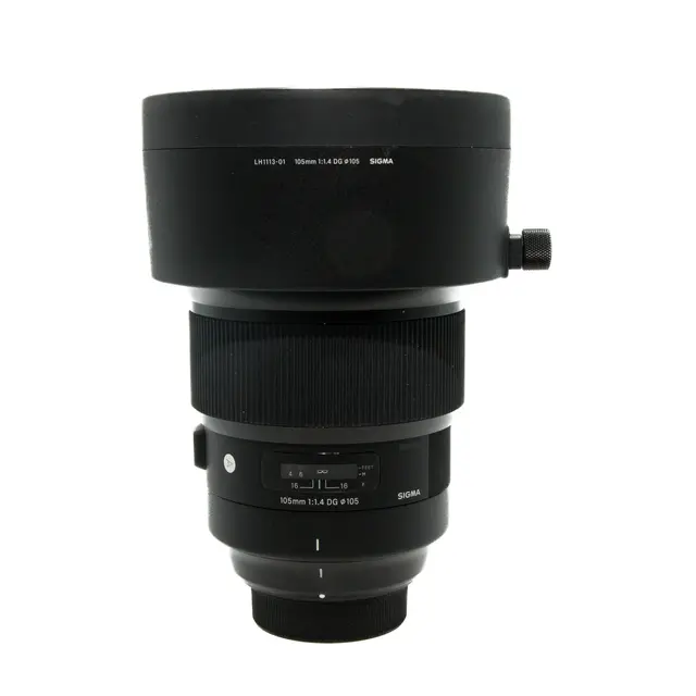 Sigma 105mm f/1,4 DG ART Nikon Tilstand: 2 - Nikon F (DX) 