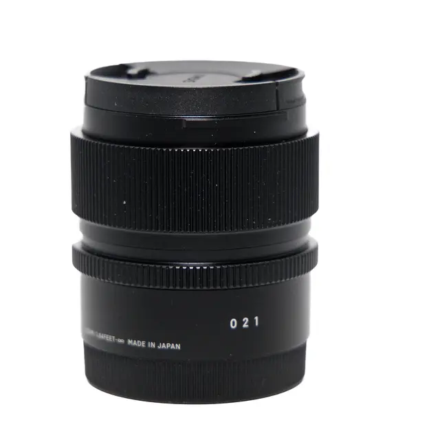 BRUKT Sigma 90mm f/2.8 DG DN C Sony FE Tilstand: 2 | Sony FE 