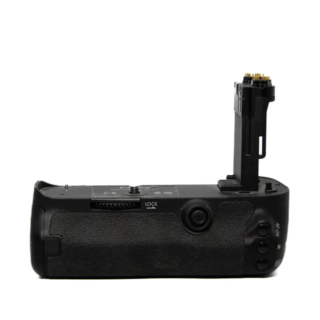 BRUKT Canon BG-E11 for 5D Mark III Tilstand: 3 