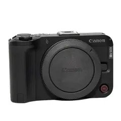 BRUKT Canon EOS R50 V m/14-30mm f/4-6.3 Tilstand: 1 | eksp.