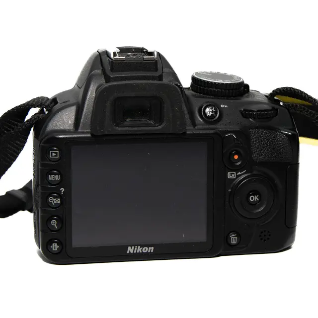 BRUKT Nikon D3100 Tilstand: 3 |5210 eksp. 