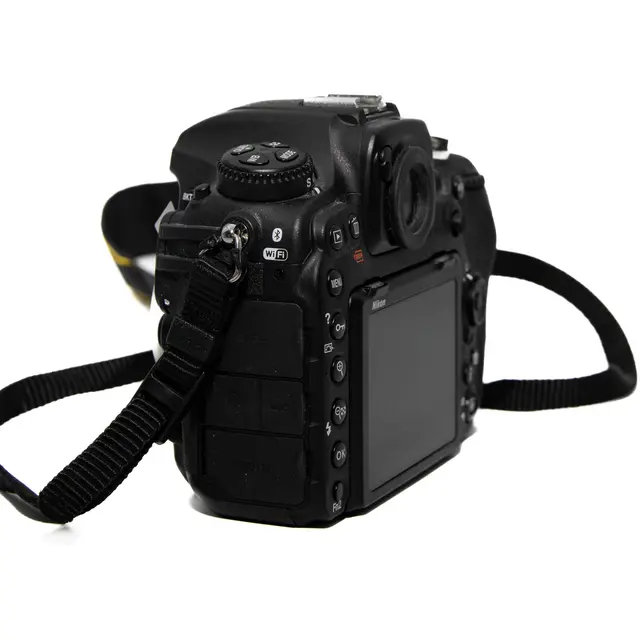 BRUKT Nikon D500 Tilstand: 2 |1239 eksp. 