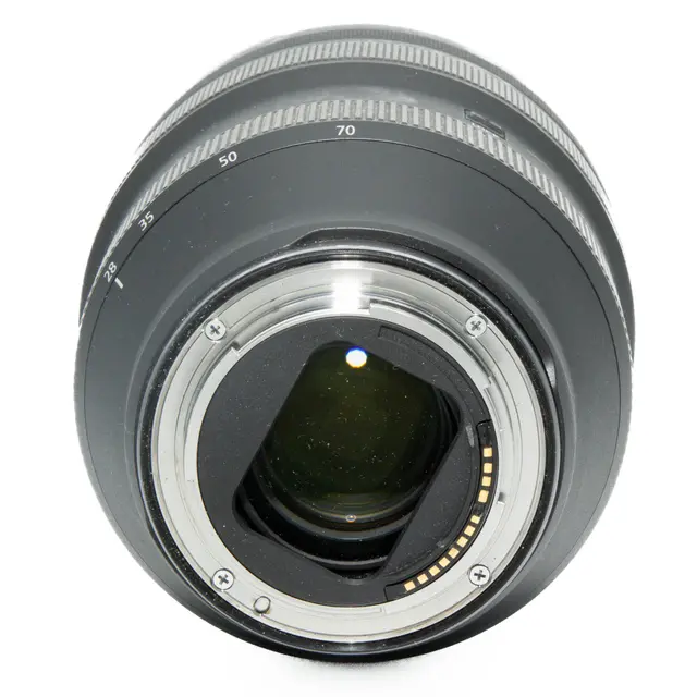 BRUKT Canon RF 28-70mm f/2 L USM Tilstand: 3 | Canon RF 