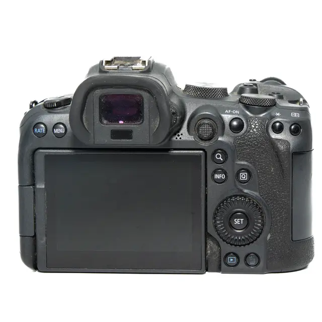 BRUKT Canon EOS R6 Tilstand: 2 |33000 eksp. 