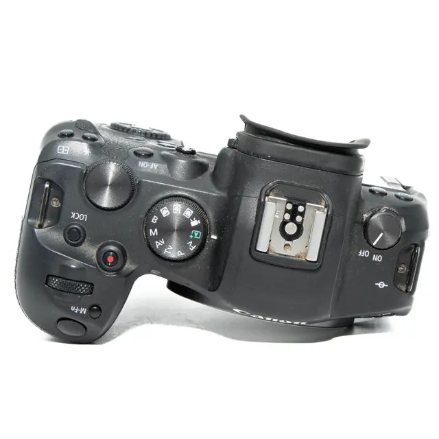 BRUKT Canon EOS R6 Tilstand: 2 |33000 eksp. 
